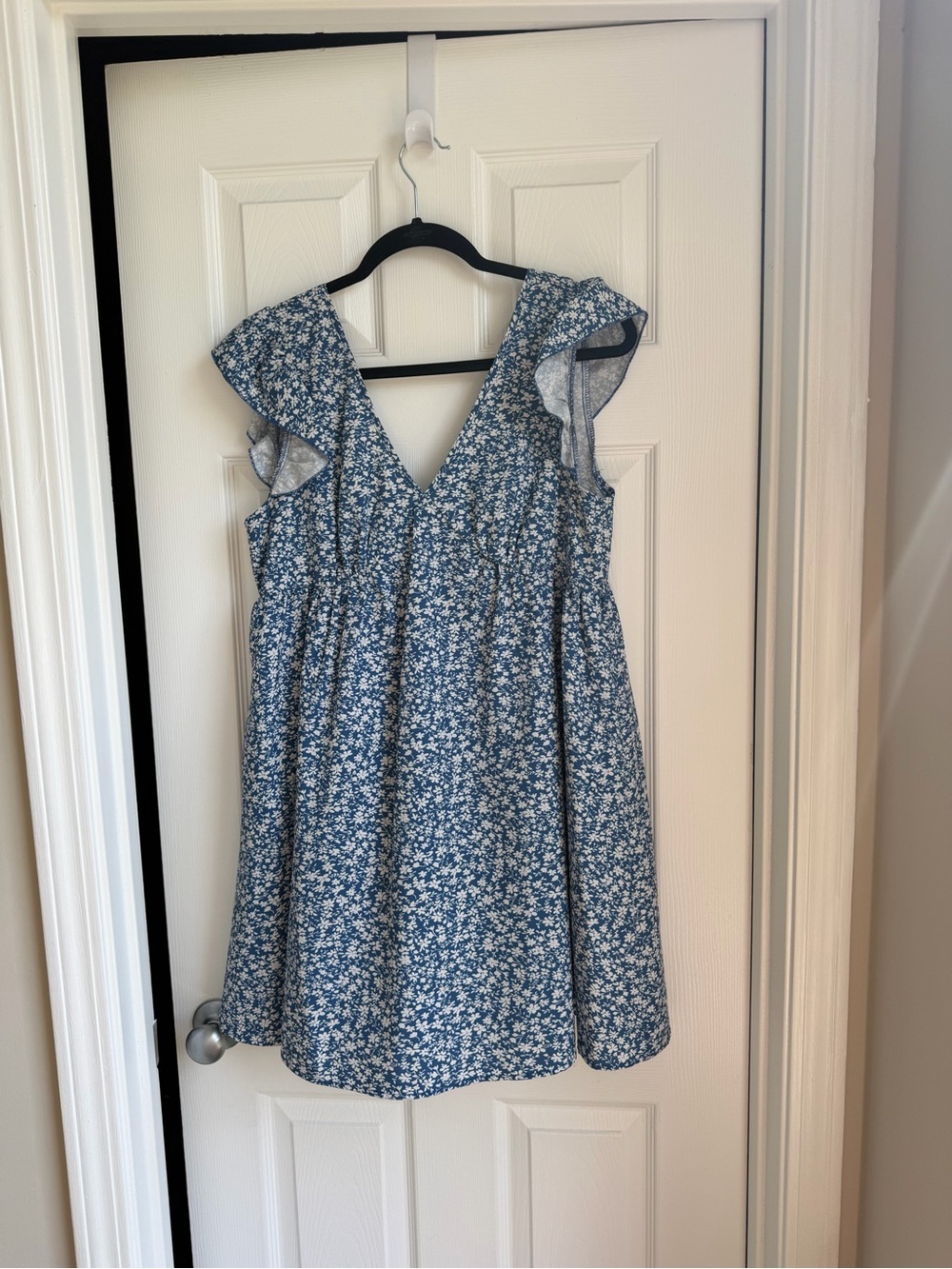 SHEIN Blue Floral Mini Dress